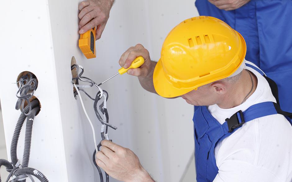 cherche électricien Itteville